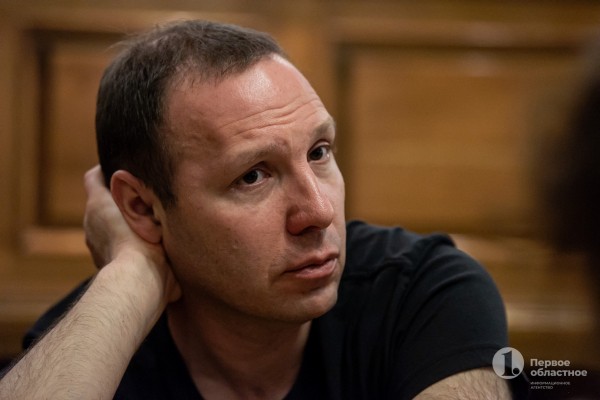 Кинорежиссер Михаил Сегал: «У Александра Паля нет ничего общего с Сергеем Бодровым» Кинорежиссер Михаил Сегал: «У Александра Паля нет ничего общего с Сергеем Бодровым»