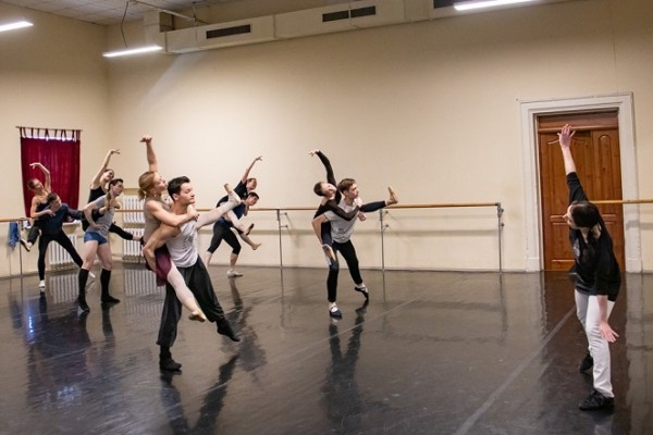 Челябинский фестиваль «В честь Екатерины Максимовой» откроется премьерой