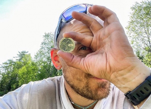 Клад с серебром зарыли в Челябинской области ВИДЕО