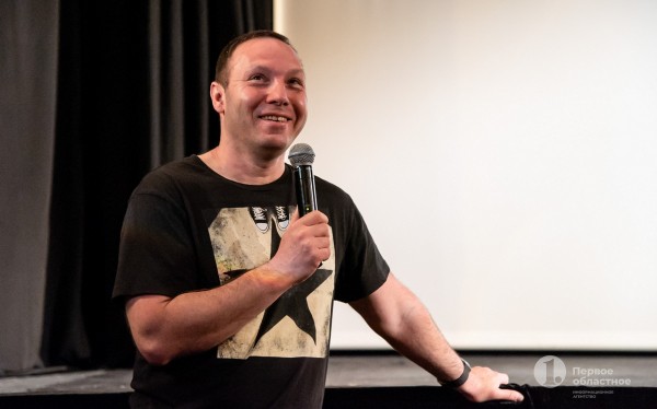 Кинорежиссер Михаил Сегал: «У Александра Паля нет ничего общего с Сергеем Бодровым» Кинорежиссер Михаил Сегал: «У Александра Паля нет ничего общего с Сергеем Бодровым»