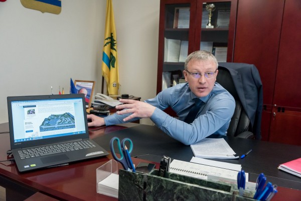 Игорь Ишимов: «Наши национальные символы — гуси и лошади!» Игорь Ишимов: «Наши национальные символы — гуси и лошади!»