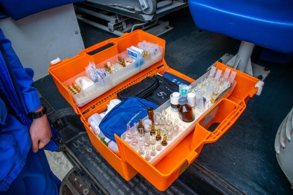 Герои нашего времени. В Челябинске отмечают День работника скорой помощи