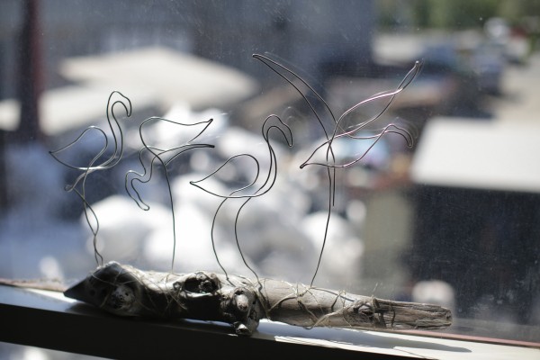 Во всем виноват ретроградный Меркурий: как в Челябинске открылась эковыставка «Первая пластиковая» Во всем виноват ретроградный Меркурий: как в Челябинске открылась эковыставка «Первая пластиковая»