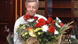 В Историческом музее Южного Урала подготовили фотовыставку к юбилею Петра Сумина