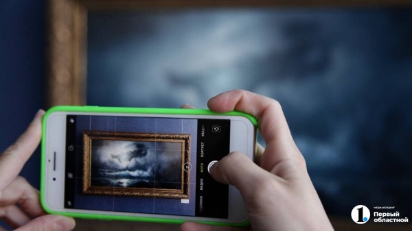 Рисует шторм как Айвазовский: в Челябинске открылась выставка пейзажей Дмитрия Розы Рисует шторм как Айвазовский: в Челябинске открылась выставка пейзажей Дмитрия Розы