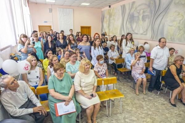 Молодые фельдшера идут в больницы Челябинской области Молодые фельдшера идут в больницы Челябинской области