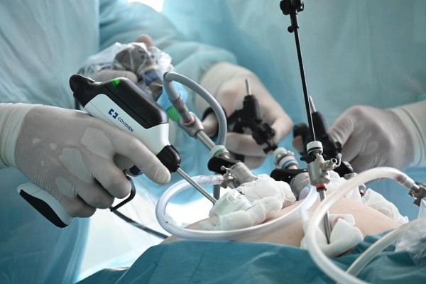 В Челябинске ведущие специалисты обменялись опытом лечения ожирения 