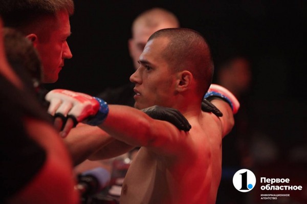 Валуев посетил турнир ММА с участием Чеченского Макгрегора Валуев посетил турнир ММА с участием Чеченского Макгрегора