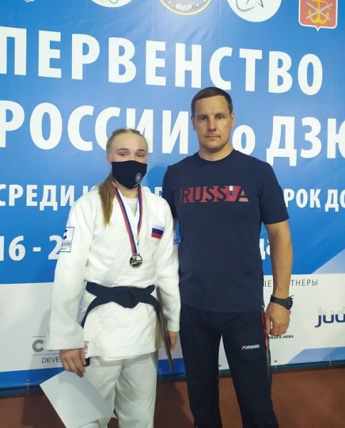 Сборная Челябинской области по дзюдо завоевала четыре медали в Мурманске