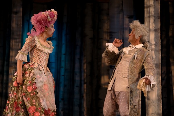 Гуляй, императрица: в Челябинском театре драмы поставили фривольный водевиль про любовь и Екатерину II Гуляй, императрица: в Челябинском театре драмы поставили фривольный водевиль про любовь и Екатерину II