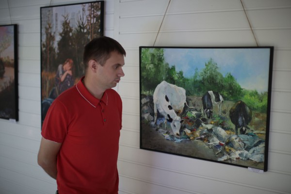 Во всем виноват ретроградный Меркурий: как в Челябинске открылась эковыставка «Первая пластиковая» Во всем виноват ретроградный Меркурий: как в Челябинске открылась эковыставка «Первая пластиковая»