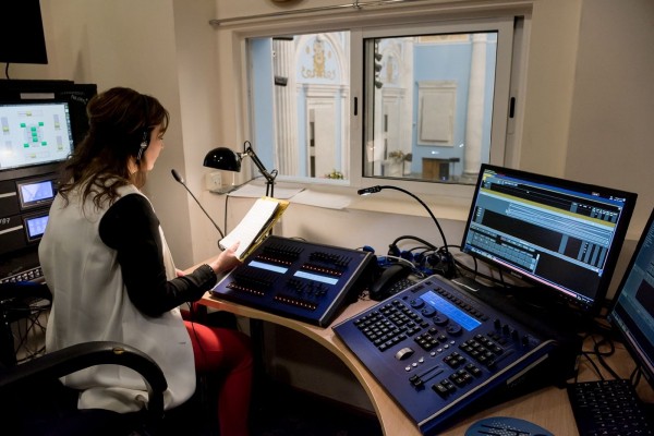 Сказки для незрячих: в Челябинске показывают спектакли с тифлокомментарием