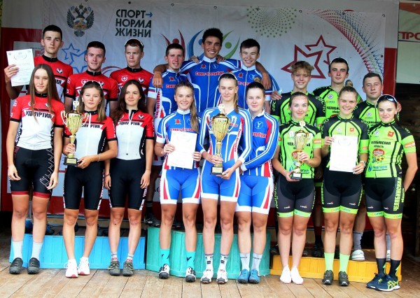 Двойной успех: велогонщики из Челябинской области завоевали медали Спартакиады