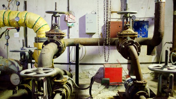 Где в Челябинске отключат горячую воду с 11 августа [СПИСОК АДРЕСОВ]