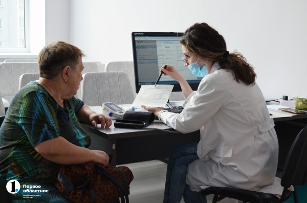 «Был в шаге от смерти»: челябинцы рассказали, почему прививаются от коронавируса