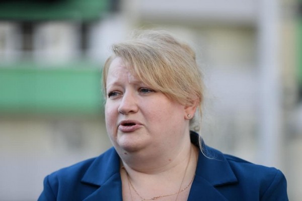 Алексей Текслер вручил ключи новоселам микрорайона Чурилово Алексей Текслер вручил ключи новоселам микрорайона Чурилово