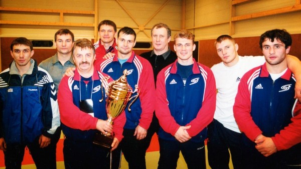 В Челябинске от инсульта умер известный дзюдоист В Челябинске от инсульта умер известный дзюдоист