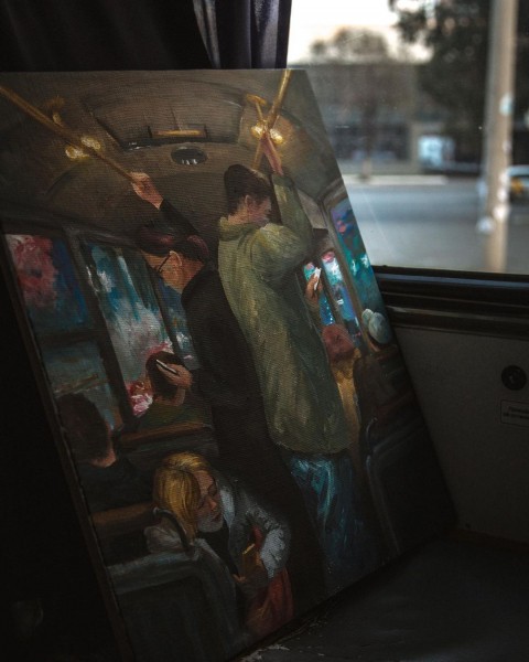 Горящие автобусы и спящие пассажиры: художница из Челябинска нарисовала серию картин о маршрутках Горящие автобусы и спящие пассажиры: художница из Челябинска нарисовала серию картин о маршрутках