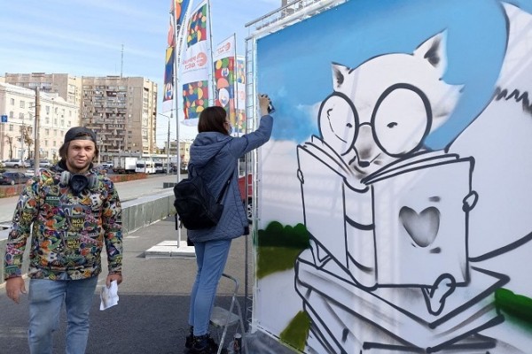 Алексей Текслер поприветствовал гостей и участников книжной ярмарки