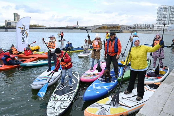 Алексей Текслер и Наталья Котова открыли новую набережную в Челябинске