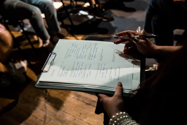 В Челябинске на фестивале Pulse II состоялся спектакль «Кто ты?»: без сюжета, без актеров, без зрителей