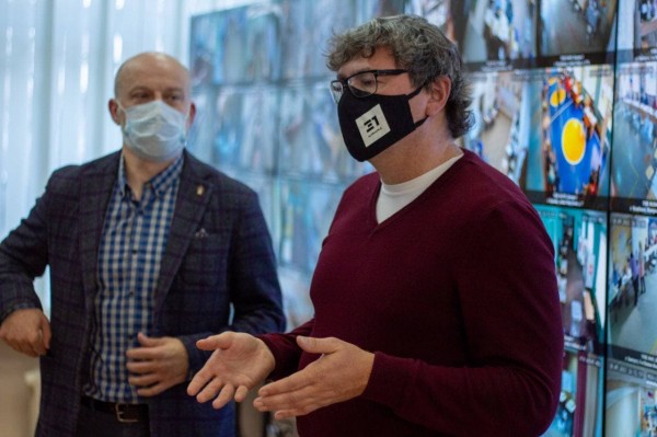 «Выборы надо выигрывать задолго до дня голосования!» «Выборы надо выигрывать задолго до дня голосования!»