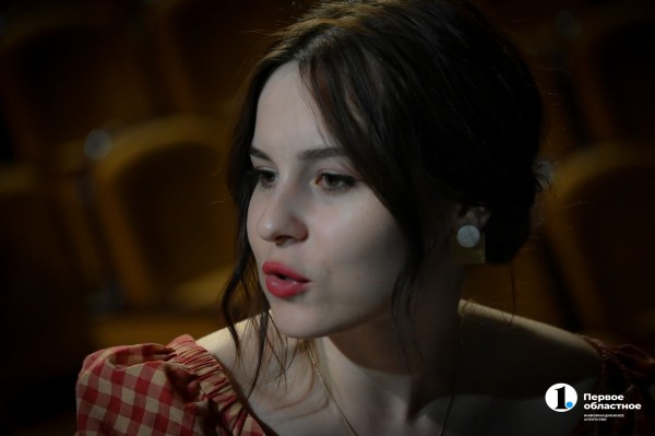 Человек-поезд и путь самурая: как в челябинском театре поставили романтичную «Безымянную звезду» Человек-поезд и путь самурая: как в челябинском театре поставили романтичную «Безымянную звезду»