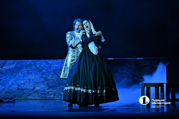 «Бал-маскарад» в Челябинском театре оперы и балета: эффектное и праздничное начало сезона «Бал-маскарад» в Челябинском театре оперы и балета: эффектное и праздничное начало сезона