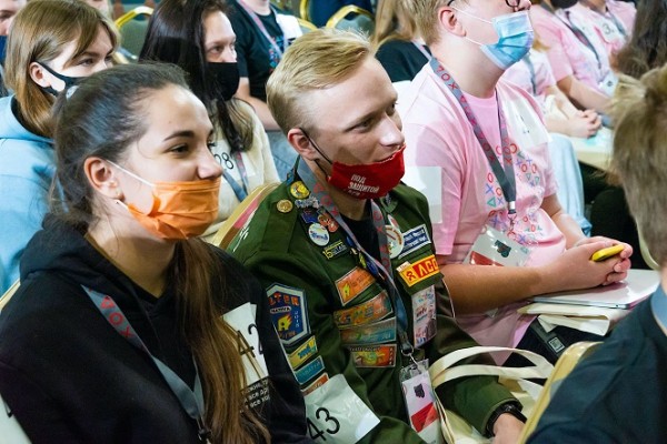 В Челябинске стартовал полуфинал Всероссийского конкурса «Твой ход» В Челябинске стартовал полуфинал Всероссийского конкурса «Твой ход»