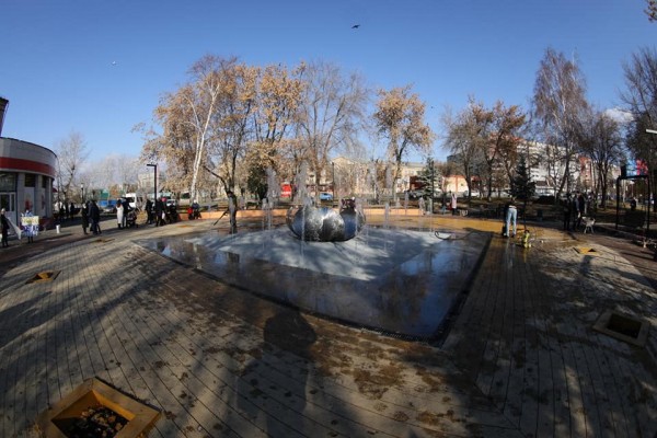 Благоустройство общественных пространств в Челябинске завершат к ноябрю