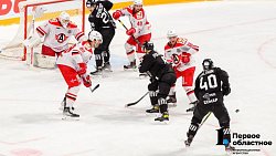 Хоккеисты челябинского «Трактора» в серии буллитов победили «Автомобилиста»