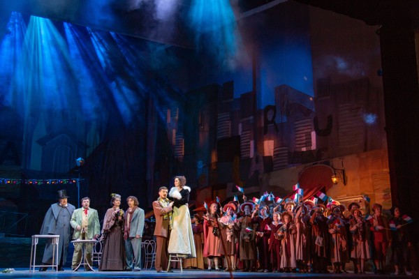 Как работают челябинские театры и кино в каникулы Как работают челябинские театры и кино в каникулы