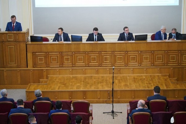 В первом чтении принят проект южноуральского бюджета на ближайшие три года В первом чтении принят проект южноуральского бюджета на ближайшие три года