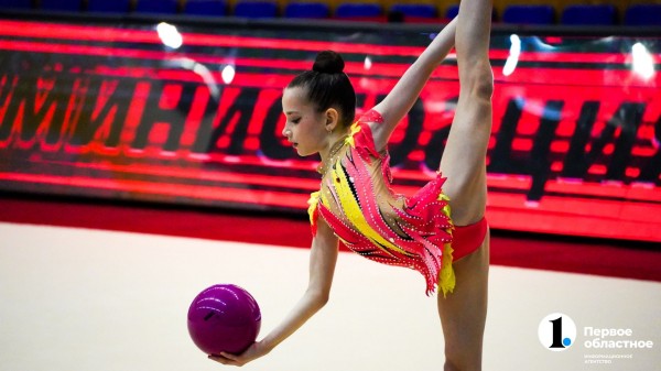 «Звездочек много, но им нужно расти» — в Челябинске подвели итоги турнира по художественной гимнастике