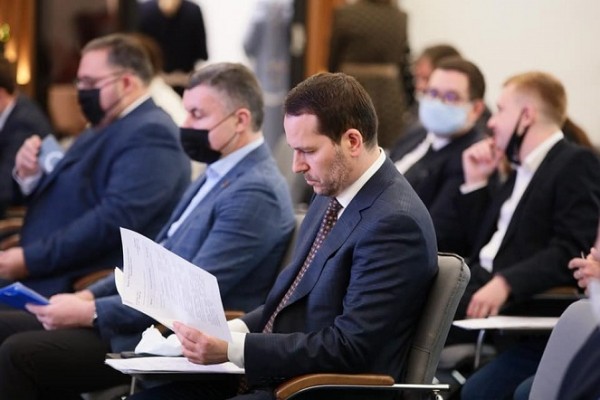 В Челябинске стартовал форум «Власть и бизнес: взгляд в будущее» В Челябинске стартовал форум «Власть и бизнес: взгляд в будущее»