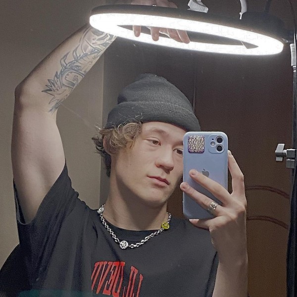 Пять топовых Tik Tok блогеров из Челябинска: трое начинающих комиков, одна певица без голоса и собака Соня Пять топовых Tik Tok блогеров из Челябинска: трое начинающих комиков, одна певица без голоса и собака Соня