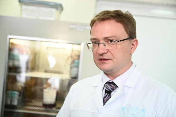 Сегодня Алексей Текслер посетил Челябинскую станцию переливания крови Сегодня Алексей Текслер посетил Челябинскую станцию переливания крови