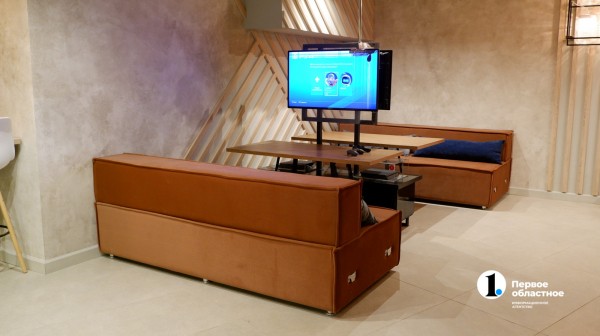 На набережной Челябинска запустили «Гастропарк». Репортаж из фуд‑молла На набережной Челябинска запустили «Гастропарк». Репортаж из фуд‑молла