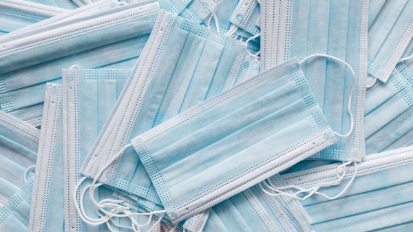 Вместо QR-кодов. Глава медуниверситета в Челябинске прокомментировал закон о сертификатах здоровья