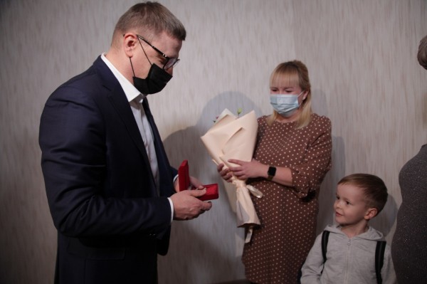 Более 160 семей получили новые квартиры под Челябинском Более 160 семей получили новые квартиры под Челябинском