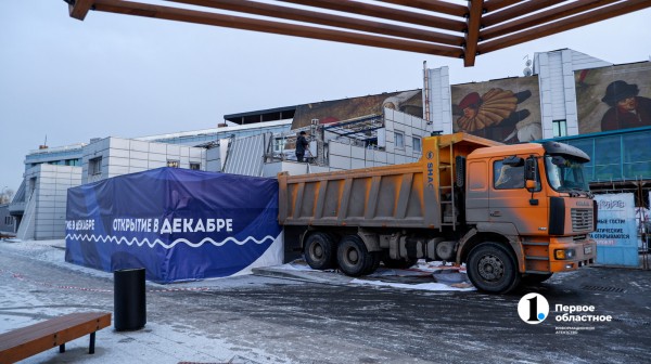 На набережной Челябинска запустили «Гастропарк». Репортаж из фуд‑молла На набережной Челябинска запустили «Гастропарк». Репортаж из фуд‑молла