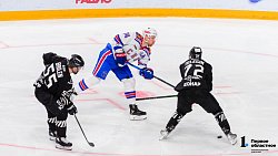 Хоккеисты «Трактора» в пятый раз подряд уступили в Челябинске питерскому СКА Хоккеисты «Трактора» в пятый раз подряд уступили в Челябинске питерскому СКА