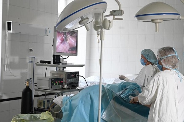 Челябинские врачи приняли роды у пациентки с внематочной беременностью Челябинские врачи приняли роды у пациентки с внематочной беременностью