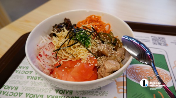 На набережной Челябинска запустили «Гастропарк». Репортаж из фуд‑молла На набережной Челябинска запустили «Гастропарк». Репортаж из фуд‑молла