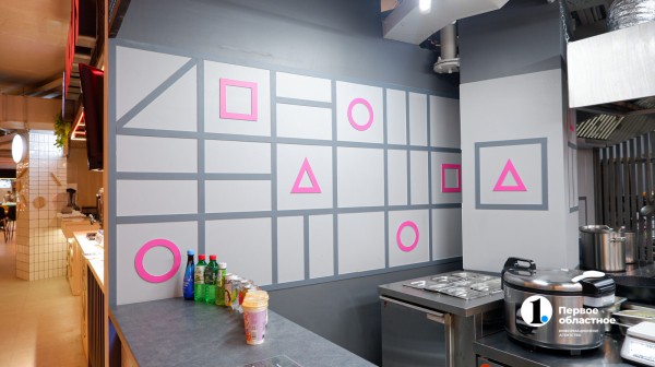 На набережной Челябинска запустили «Гастропарк». Репортаж из фуд‑молла На набережной Челябинска запустили «Гастропарк». Репортаж из фуд‑молла