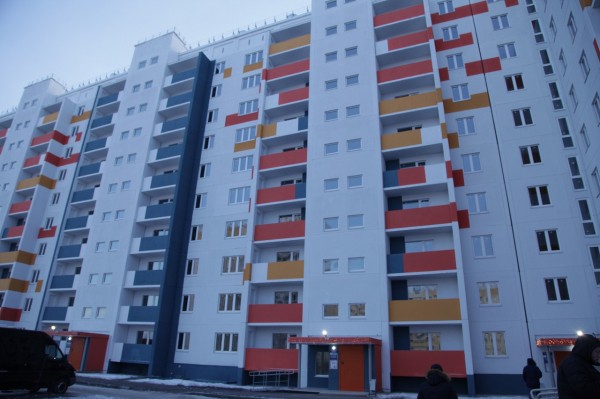 Более 160 семей получили новые квартиры под Челябинском Более 160 семей получили новые квартиры под Челябинском