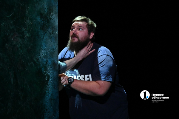 В Челябинском театре драмы поставили спектакль по мотивам «12 стульев» В Челябинском театре драмы поставили спектакль по мотивам «12 стульев»