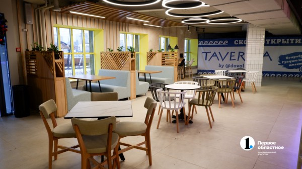 На набережной Челябинска запустили «Гастропарк». Репортаж из фуд‑молла На набережной Челябинска запустили «Гастропарк». Репортаж из фуд‑молла