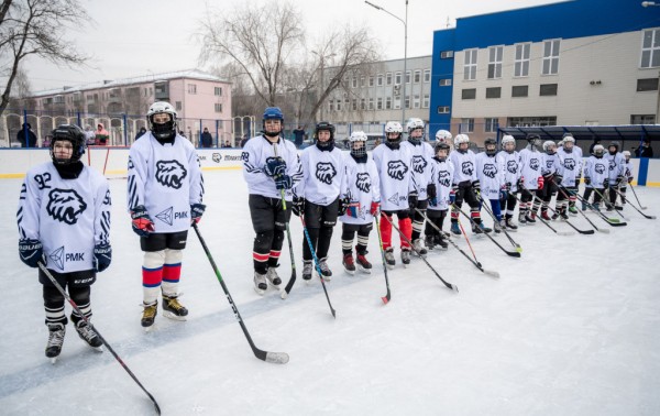 В Челябинске стартовал чемпионат Детской хоккейной лиги В Челябинске стартовал чемпионат Детской хоккейной лиги