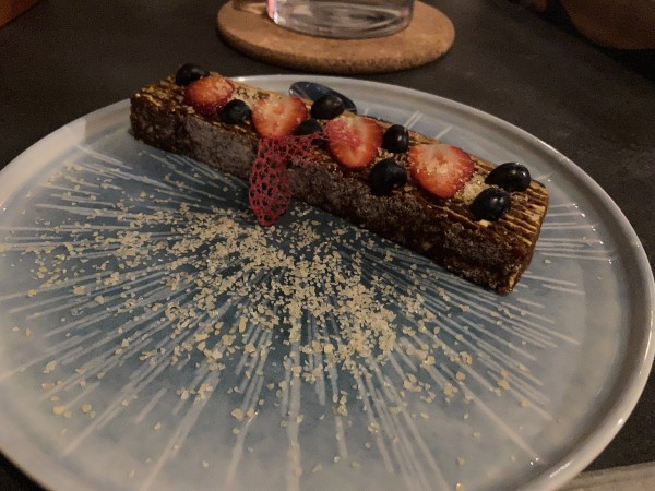 В Челябинске открылся рестобар «Камчатка» В Челябинске открылся рестобар «Камчатка»